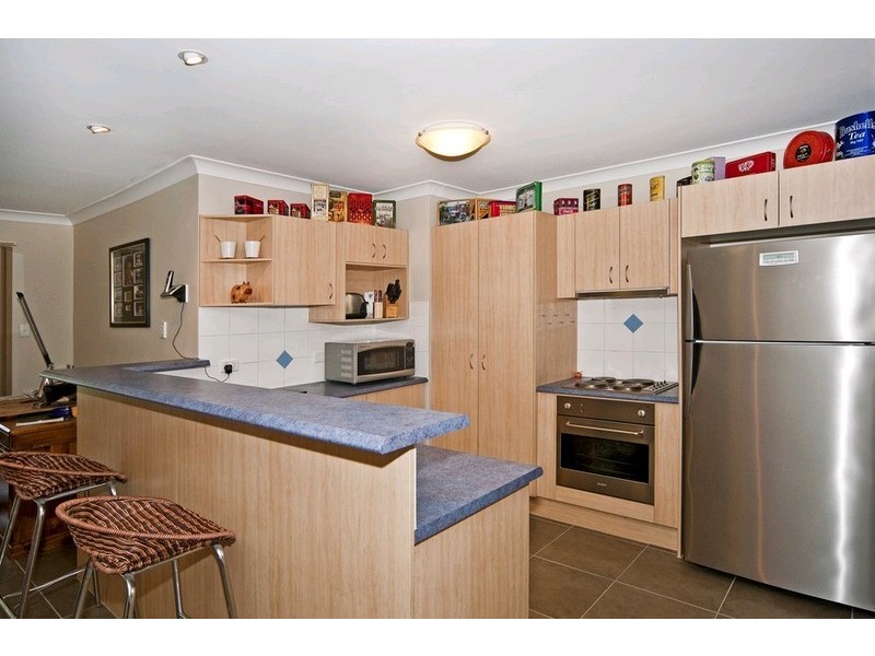 38 Rockman Drive, Raceview QLD 4305
