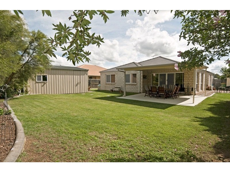 38 Rockman Drive, Raceview QLD 4305