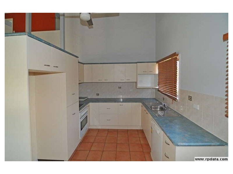 62 Thomas Street, Flinders View QLD 4305