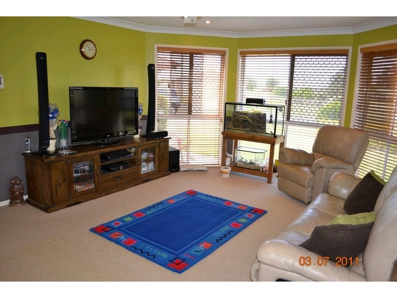 2 Banbury Court, Willowbank QLD 4306