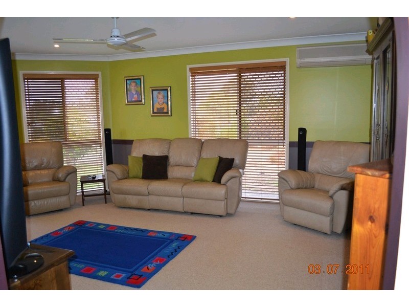 2 Banbury Court, Willowbank QLD 4306