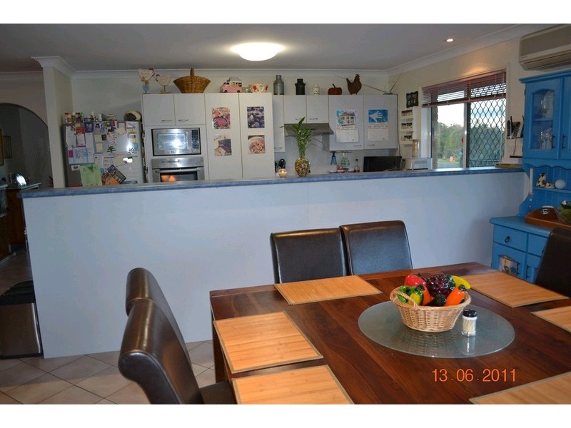 2 Banbury Court, Willowbank QLD 4306