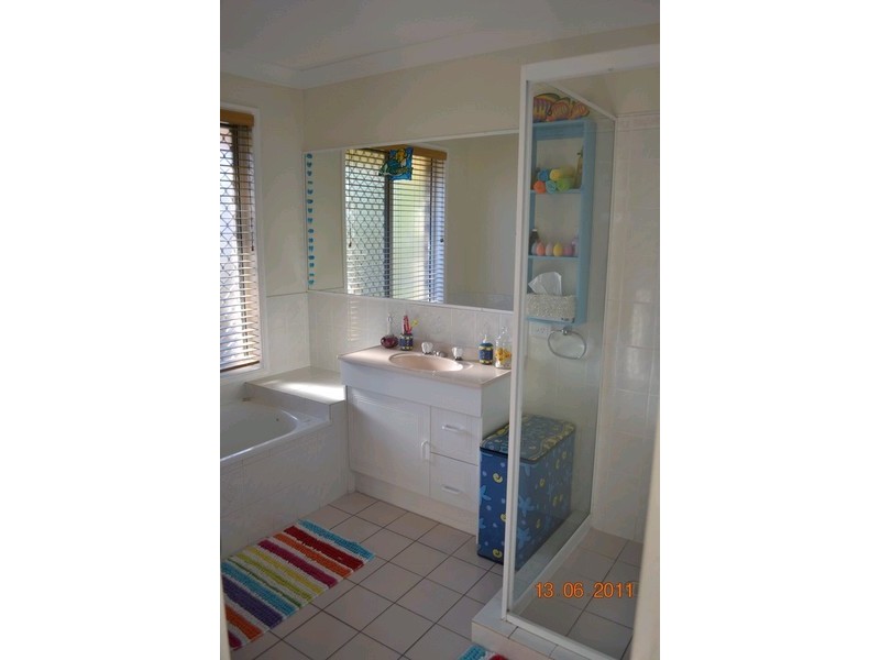 2 Banbury Court, Willowbank QLD 4306