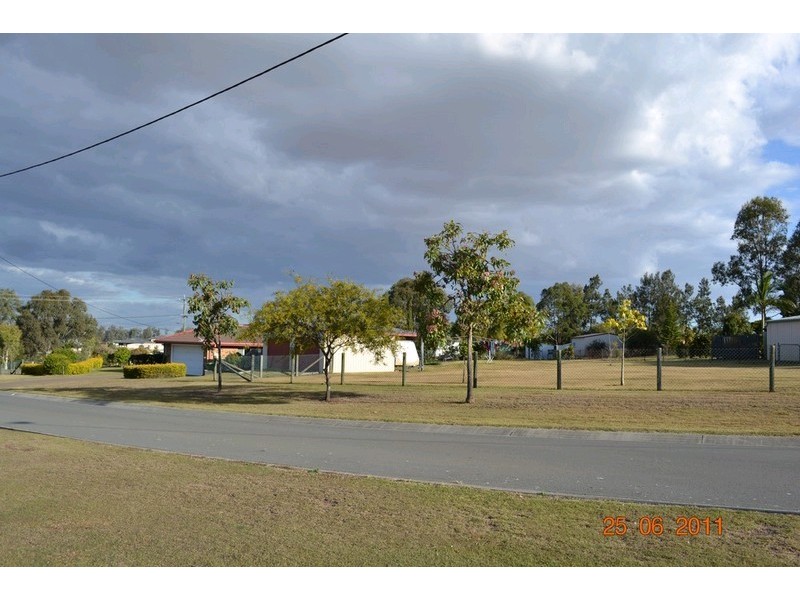 2 Banbury Court, Willowbank QLD 4306