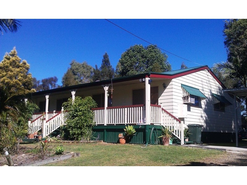 10 Brushbox Place, Walloon QLD 4306