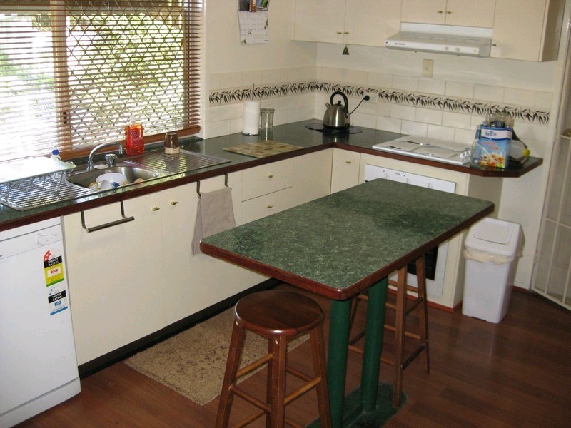 10 Brushbox Place, Walloon QLD 4306