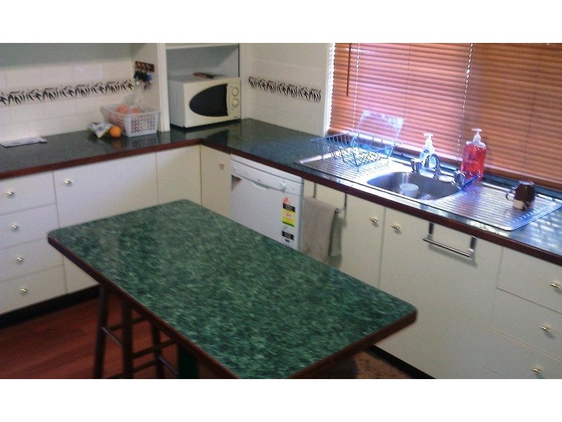 10 Brushbox Place, Walloon QLD 4306