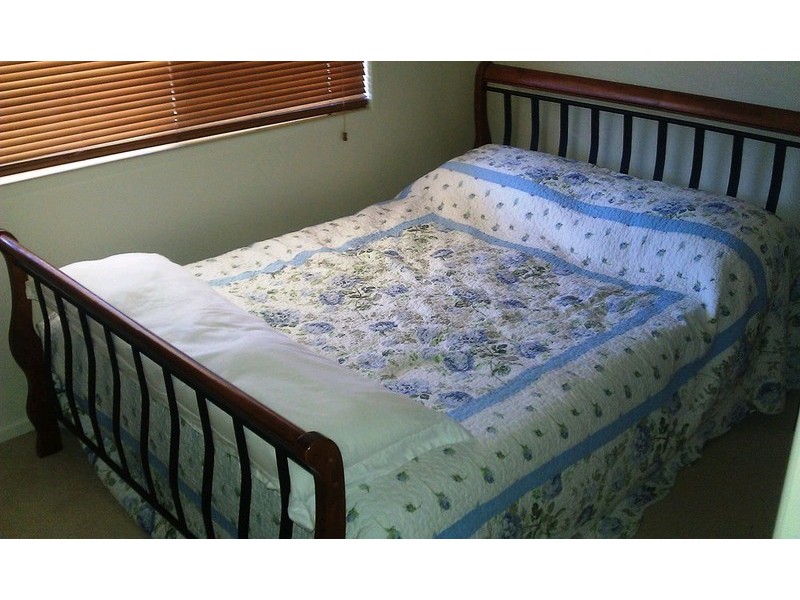 10 Brushbox Place, Walloon QLD 4306