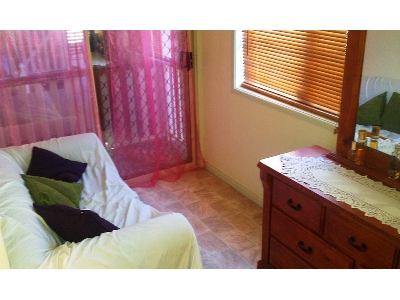 10 Brushbox Place, Walloon QLD 4306