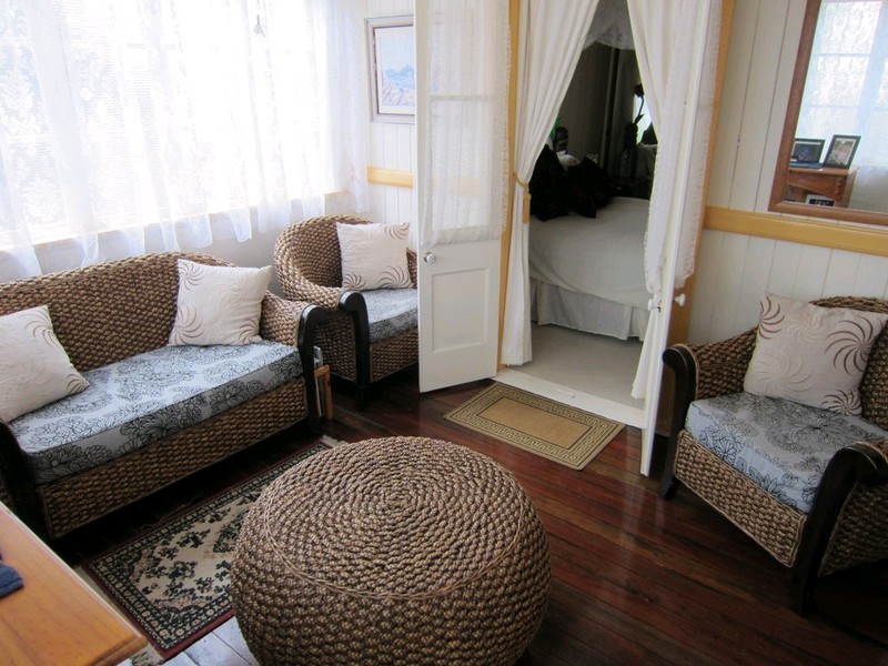 4 Cramb Street, Eastern Heights QLD 4305