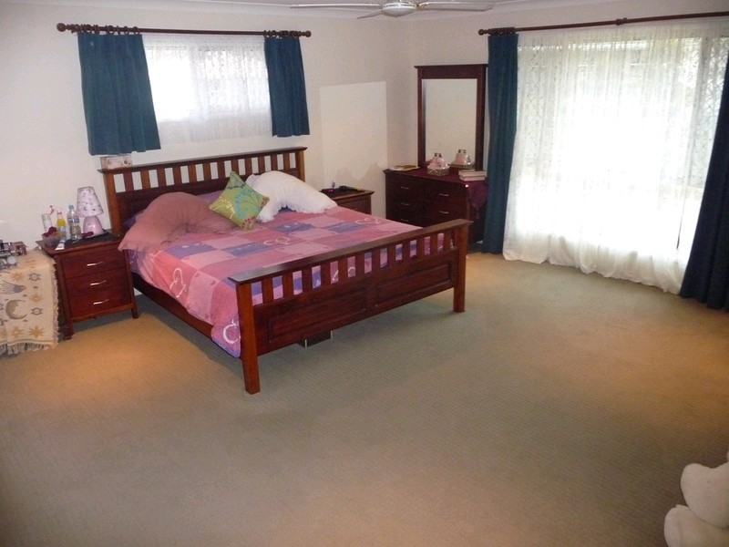 52 Loder Road, Thagoona QLD 4306