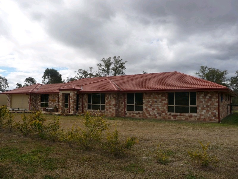 52 Loder Road, Thagoona QLD 4306