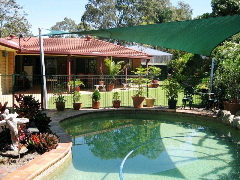 21 Dunoon Court, Karana Downs QLD 4306