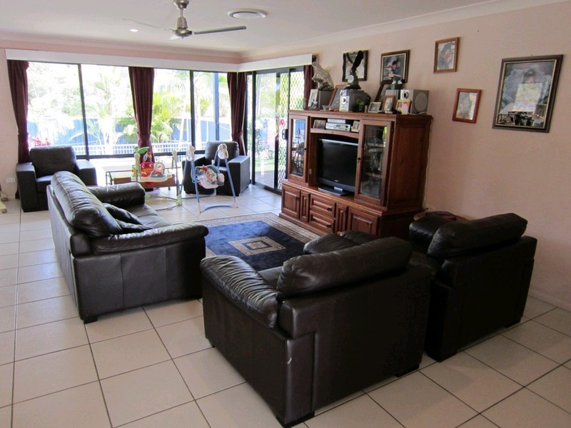 10 Hilltop Court, Deebing Heights QLD 4306