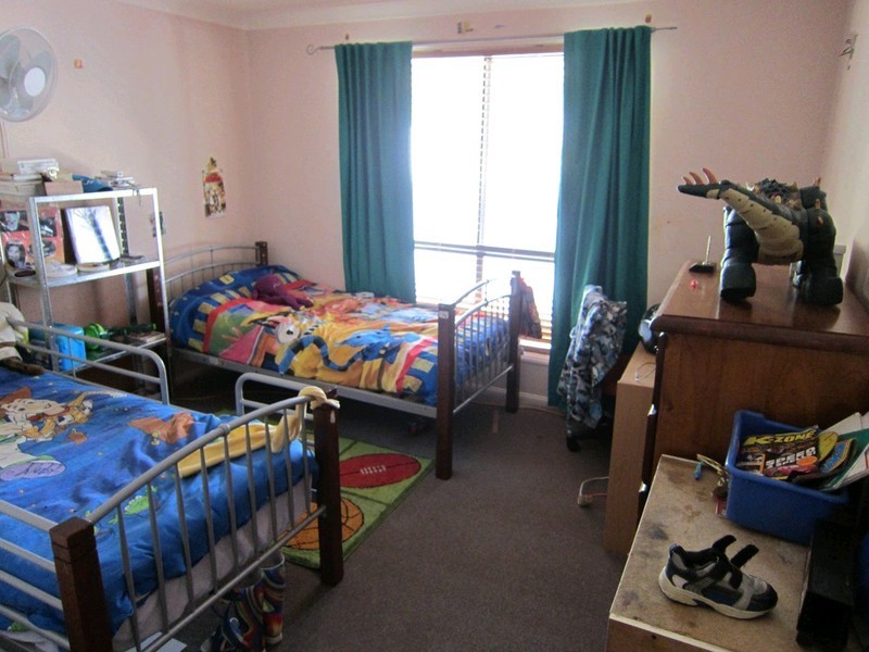 10 Hilltop Court, Deebing Heights QLD 4306