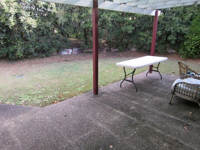 9 Dianthus Place, Flinders View QLD 4305