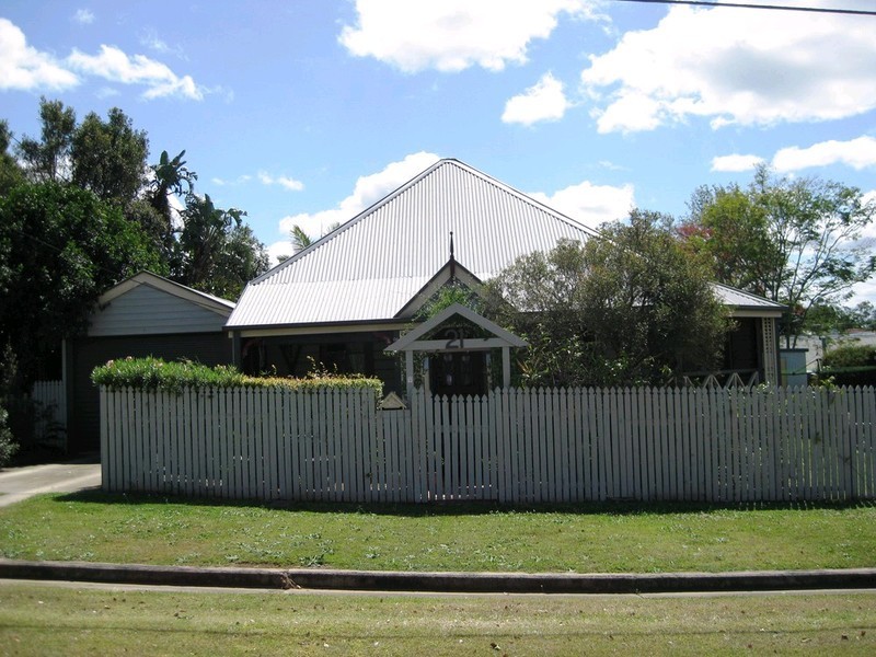 21 Canning Street, North Ipswich QLD 4305