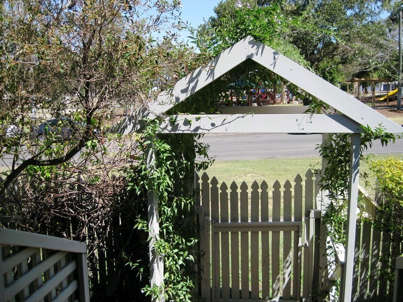 21 Canning Street, North Ipswich QLD 4305