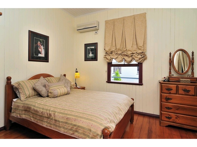 36 Cribb Street, Sadliers Crossing QLD 4305