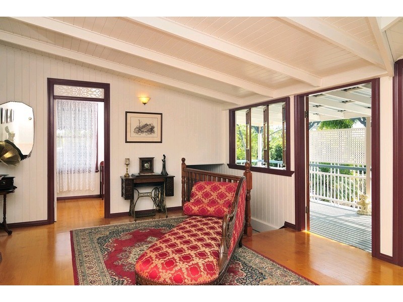 36 Cribb Street, Sadliers Crossing QLD 4305