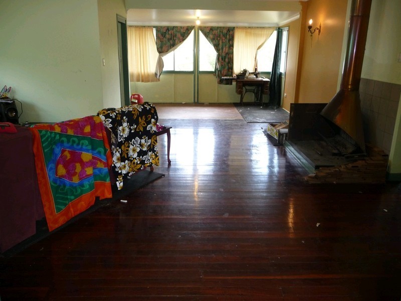 107 James Road, Pine Mountain QLD 4306