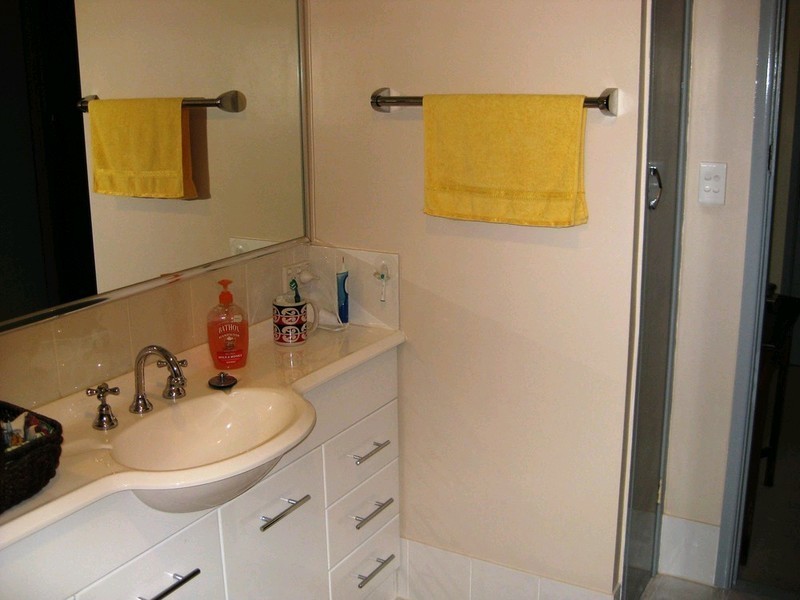 26 Kiah Street, Eastern Heights QLD 4305