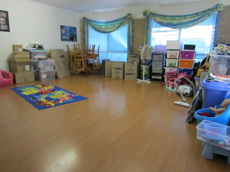 230 Wildey Street, Flinders View QLD 4305