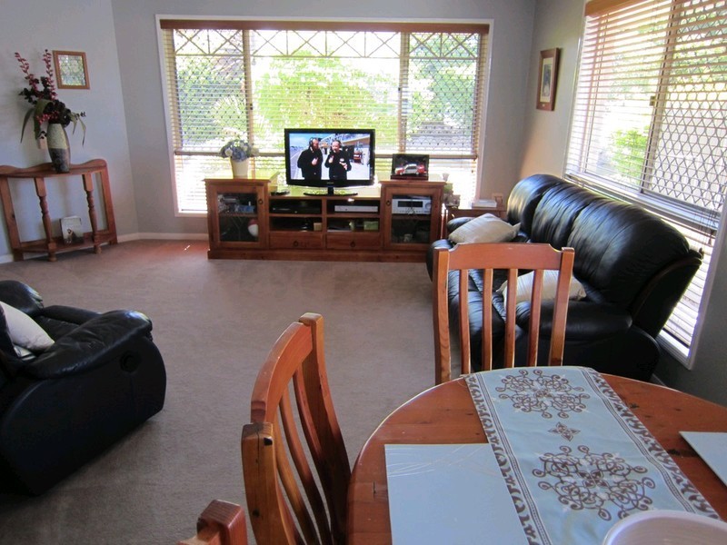 230 Wildey Street, Flinders View QLD 4305