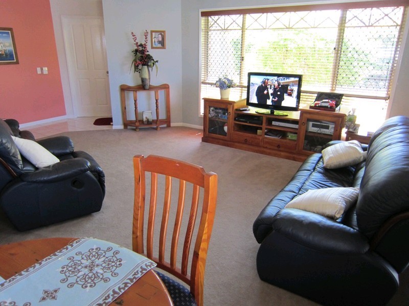 230 Wildey Street, Flinders View QLD 4305