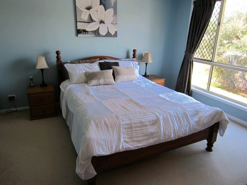 230 Wildey Street, Flinders View QLD 4305