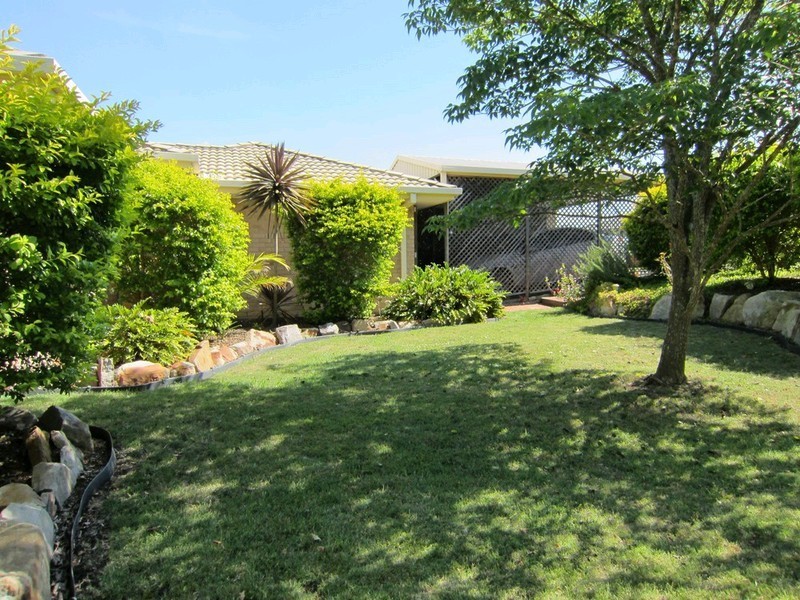 230 Wildey Street, Flinders View QLD 4305