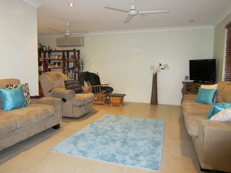 23 St Leger Court, Yamanto QLD 4305