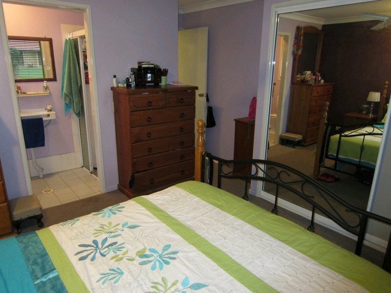 23 St Leger Court, Yamanto QLD 4305