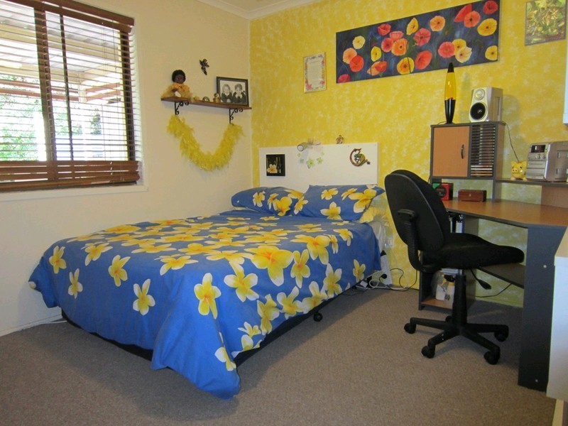 18 Tinworth Street, Willowbank QLD 4306