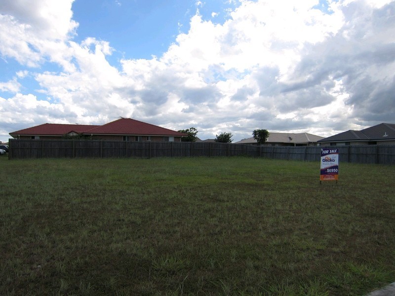 7 Wattle Crescent, Raceview QLD 4305