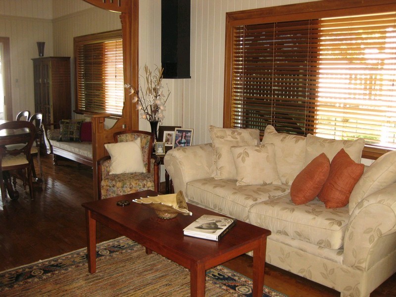11 Martin Street, Woodend QLD 4305