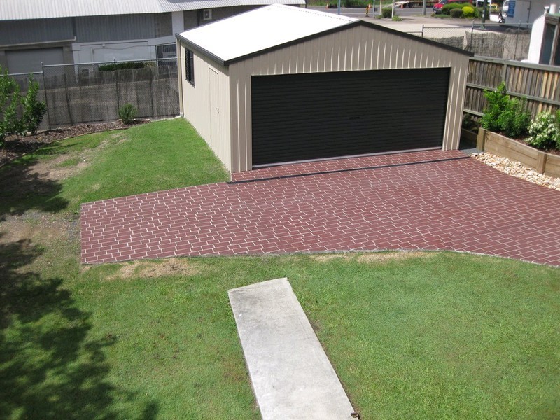 11 Martin Street, Woodend QLD 4305