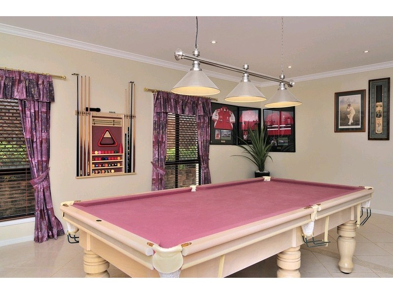 24 Kensington Drive, Flinders View QLD 4305