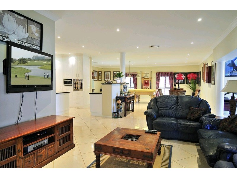 24 Kensington Drive, Flinders View QLD 4305
