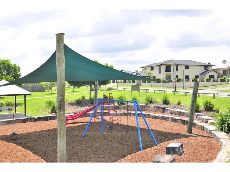 24 Kensington Drive, Flinders View QLD 4305