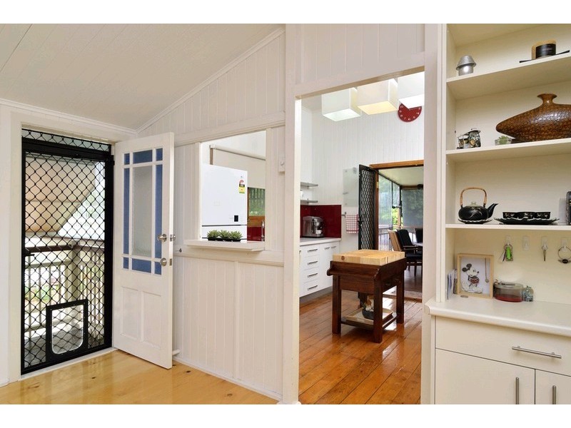 141 Cascade Street, Raceview QLD 4305