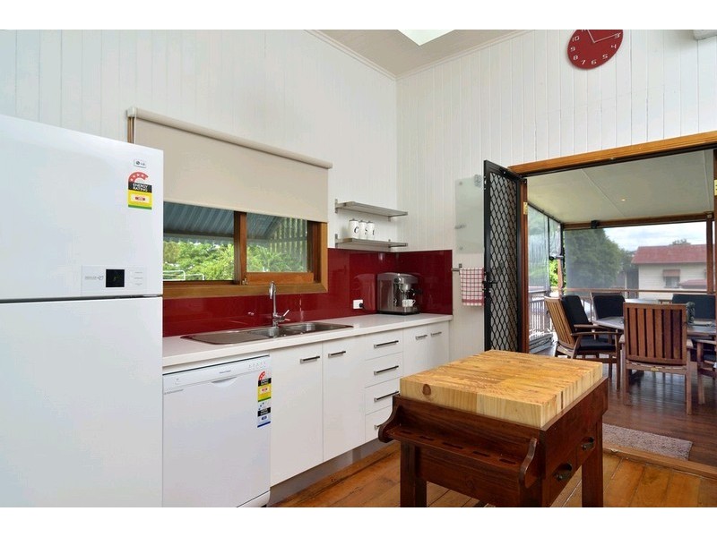 141 Cascade Street, Raceview QLD 4305