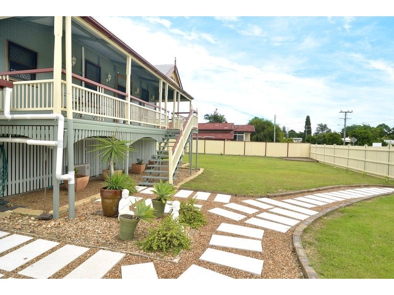 141 Cascade Street, Raceview QLD 4305