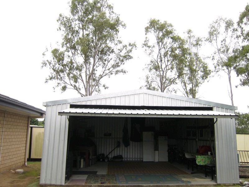 16 Rangeview Drive, Flinders View QLD 4305