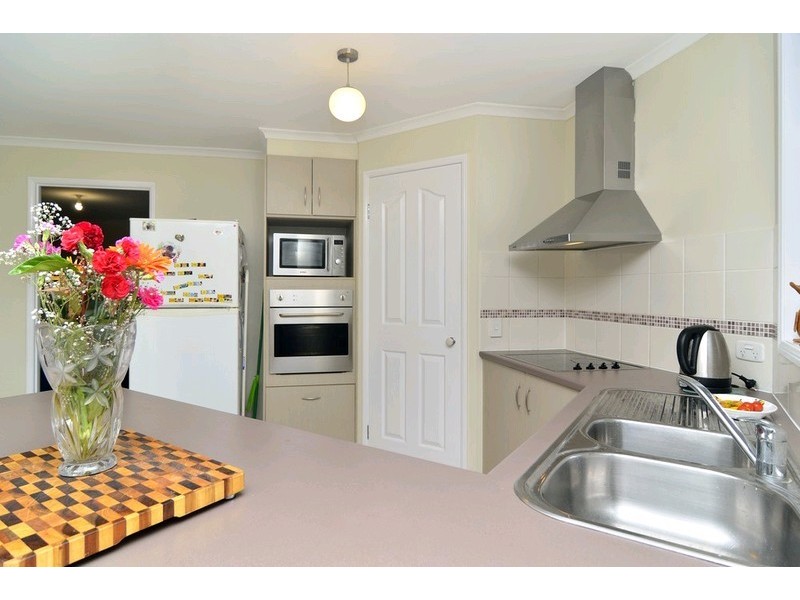 87 Diamantina Circle, Karalee QLD 4306