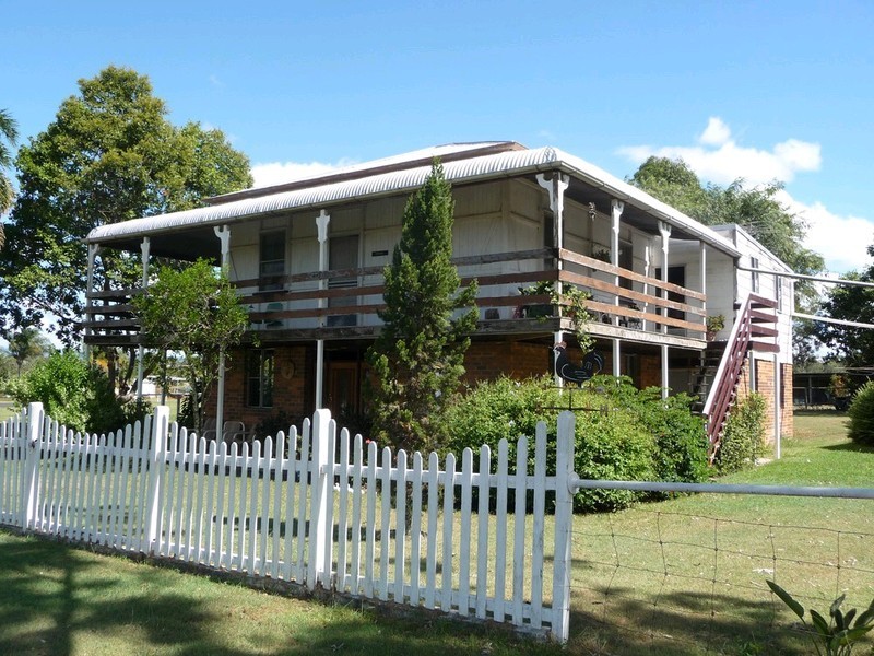 397 Hiddenvale Road, Calvert QLD 4340