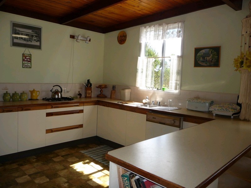 397 Hiddenvale Road, Calvert QLD 4340