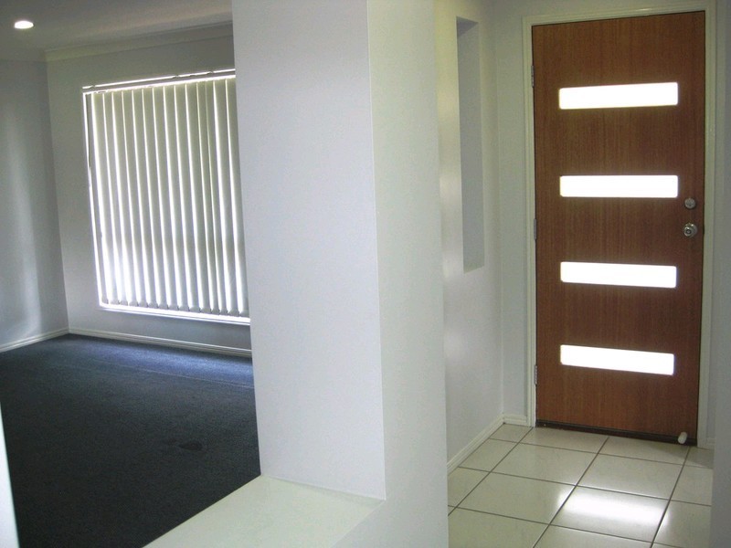 98 Westminster Crescent, Raceview QLD 4305