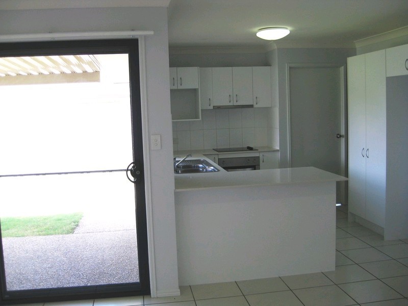 98 Westminster Crescent, Raceview QLD 4305