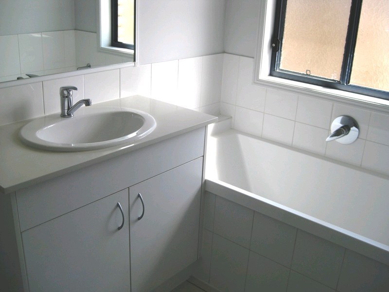 98 Westminster Crescent, Raceview QLD 4305